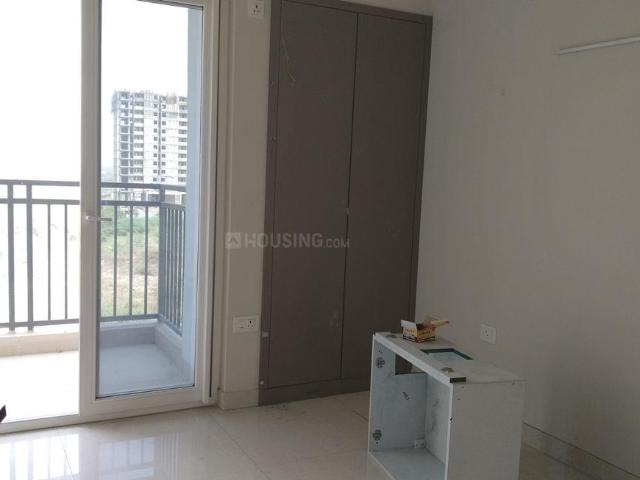 2 BHK Apartment in Sector 150 for rent Noida. The reference number is 19877840