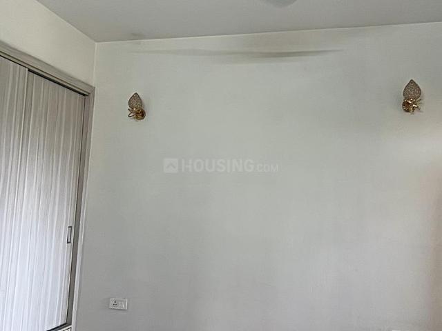 2 BHK Apartment in Sector 150 for rent Noida. The reference number is 19901233