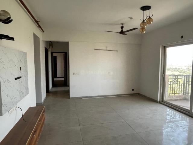 2 BHK Apartment in Sector 150 for rent Noida. The reference number is 20177198