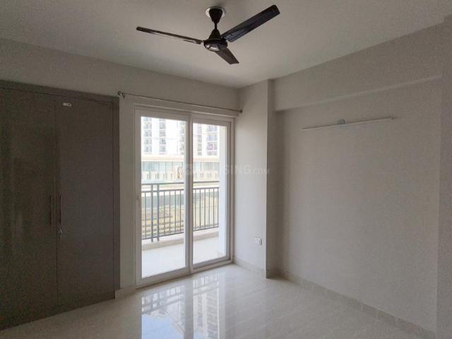 2 BHK Apartment in Sector 150 for rent Noida. The reference number is 20274431