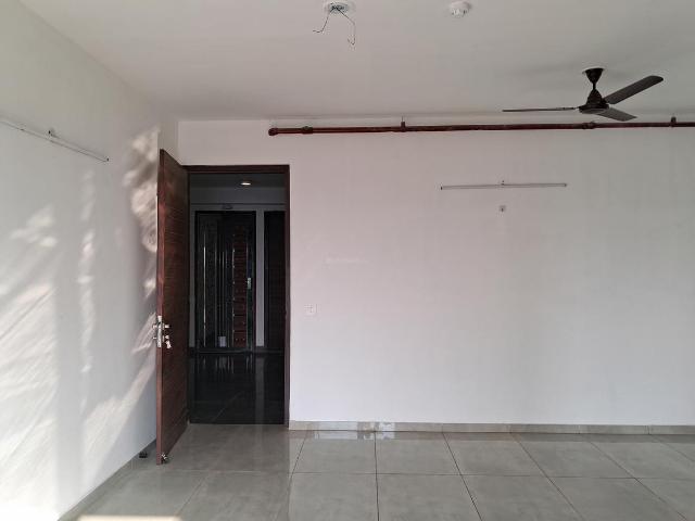 2 BHK Apartment in Sector 150 for rent Noida. The reference number is 20352907