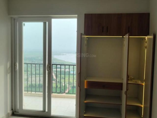 2 BHK Apartment in Sector 150 for rent Noida. The reference number is 20561577