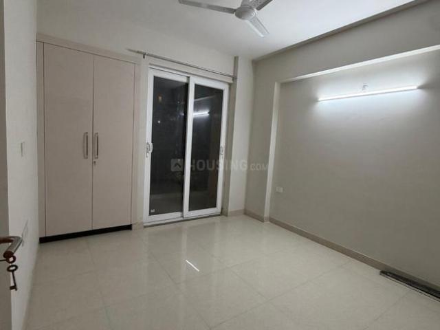 2 BHK Apartment in Sector 150 for rent Noida. The reference number is 20899384