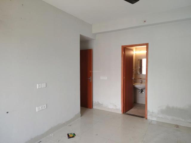 2 BHK Apartment in Sector 150 for resale Noida. The reference number is 20621215