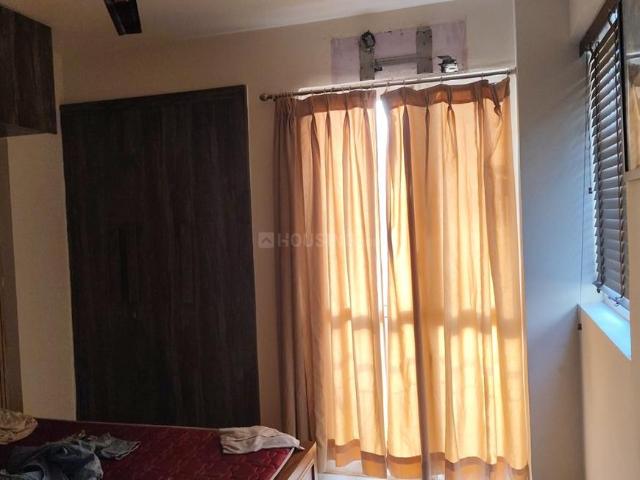 2 BHK Apartment in Sector 151 for rent Noida. The reference number is 20373844