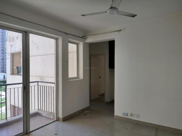2 BHK Apartment in Sector 151 for rent Noida. The reference number is 20381803