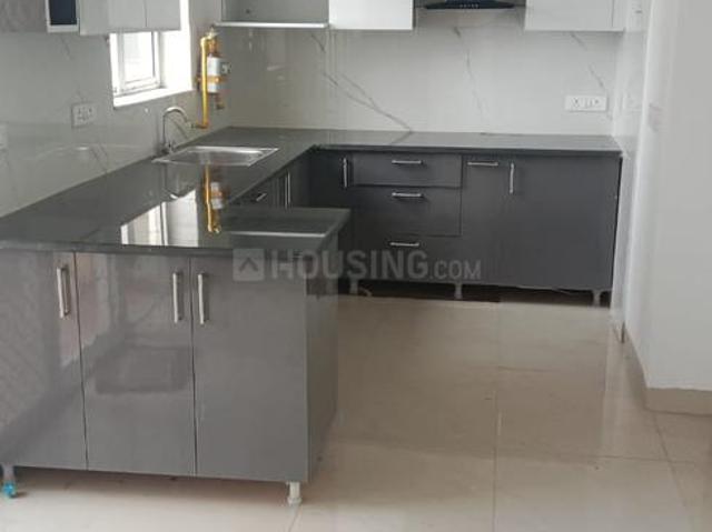 2 BHK Apartment in Sector 151 for rent Noida. The reference number is 20651557