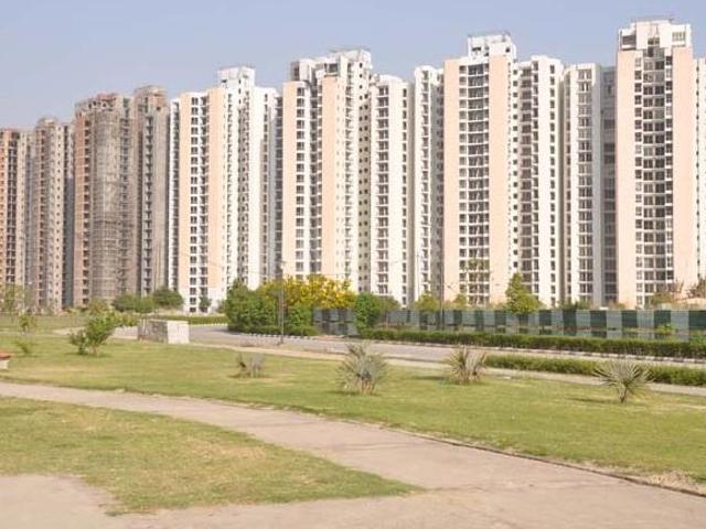 2 BHK Apartment in Sector 151 for resale Aurangabad. The reference number is 17031649