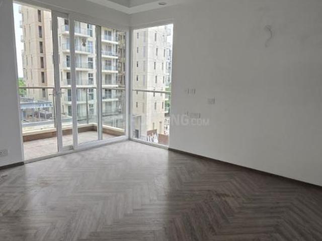 2 BHK Apartment in Sector 152 for rent Noida. The reference number is 19760487