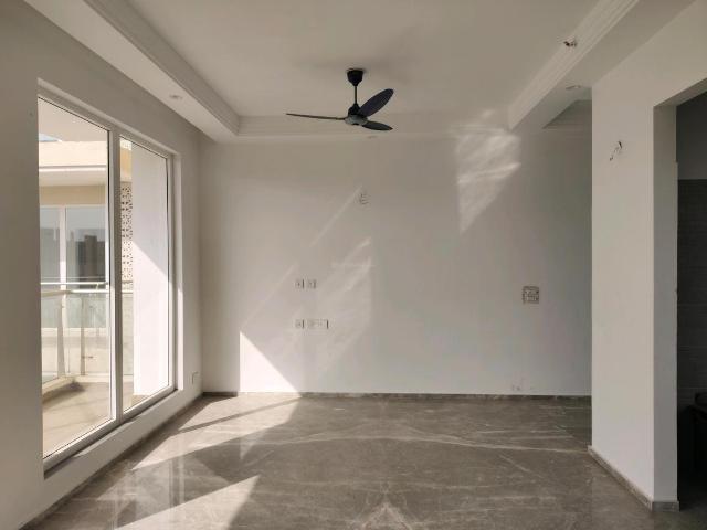 2 BHK Apartment in Sector 152 for rent Noida. The reference number is 20030282