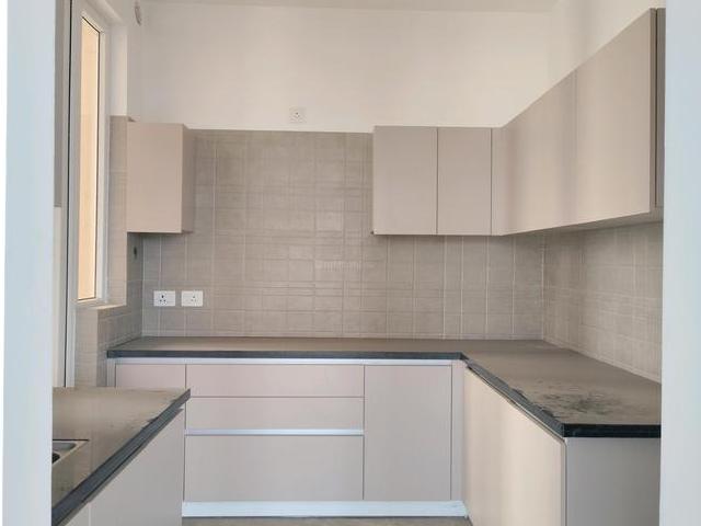 2 BHK Apartment in Sector 152 for rent Noida. The reference number is 20419119