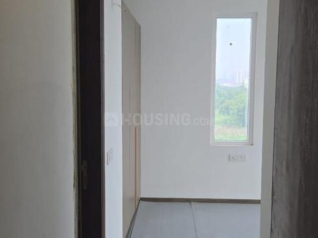 2 BHK Apartment in Sector 152 for rent Noida. The reference number is 20675448