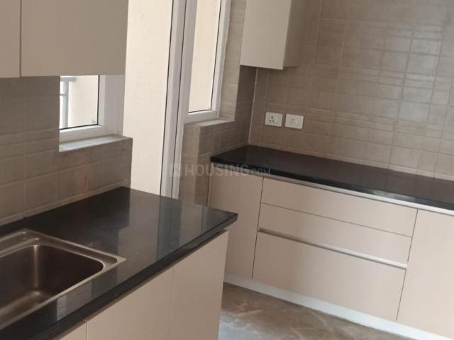 2 BHK Apartment in Sector 152 for resale Noida. The reference number is 20719865