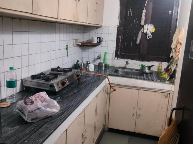 2 BHK Apartment in Sector 15 for rent Gurgaon. The reference number is 19887854