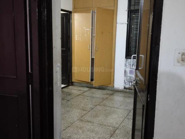 2 BHK Apartment in Sector 15 for rent Gurgaon. The reference number is 19905067