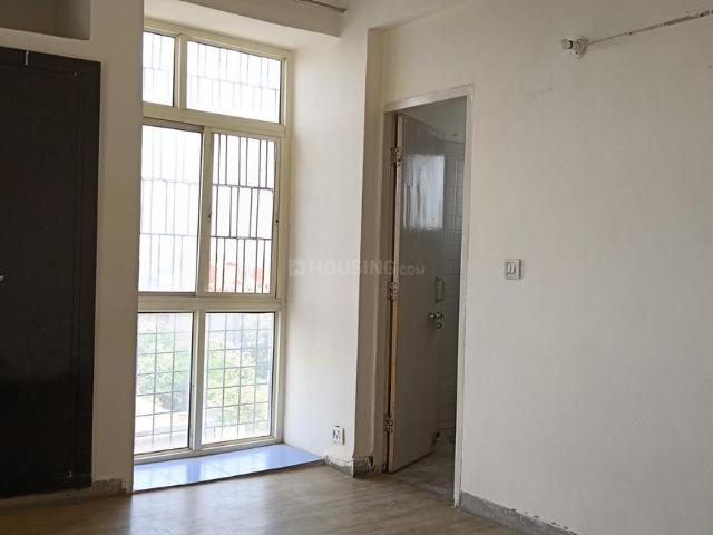 2 BHK Apartment in Sector 15 for rent Gurgaon. The reference number is 20406215