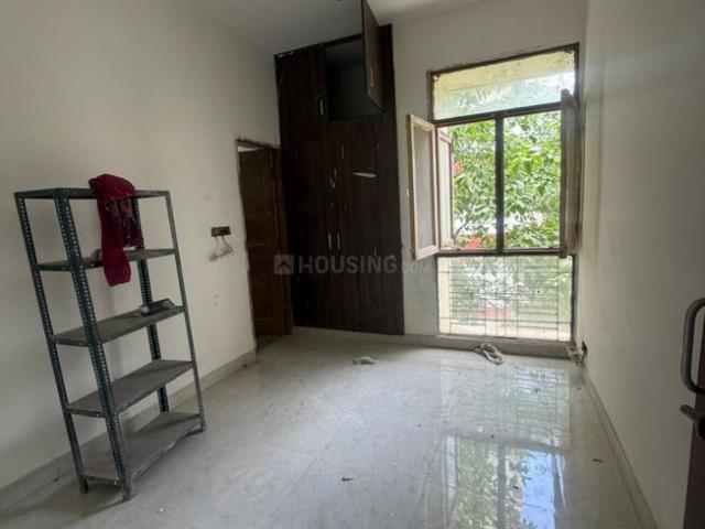2 BHK Apartment in Sector 15 for rent Gurgaon. The reference number is 20528110