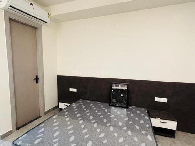 2 BHK Apartment in Sector 15 for rent Gurgaon. The reference number is 20267717