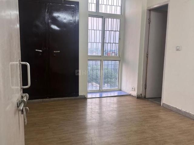2 BHK Apartment in Sector 15 for rent Gurgaon. The reference number is 20378064