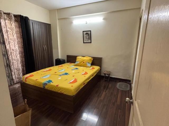 2 BHK Apartment in Sector 168 for rent Noida. The reference number is 17733140