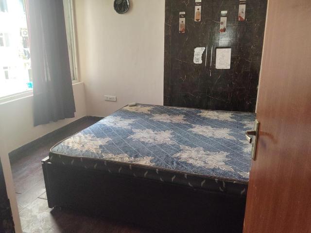2 BHK Apartment in Sector 168 for rent Noida. The reference number is 19552261