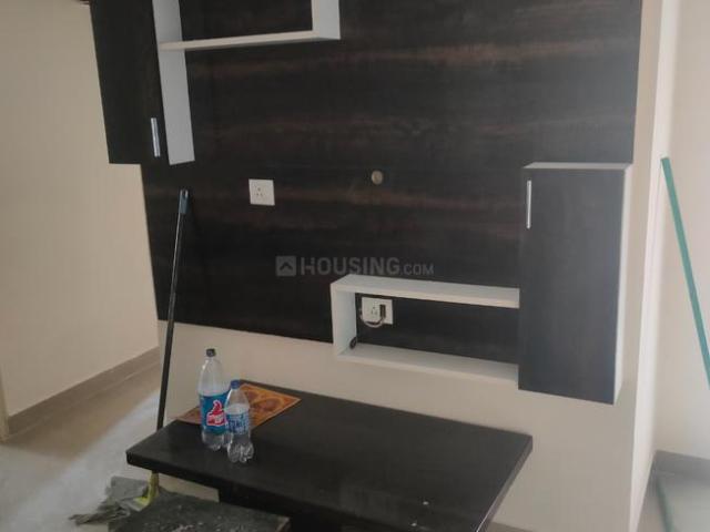 2 BHK Apartment in Sector 168 for rent Noida. The reference number is 19764369
