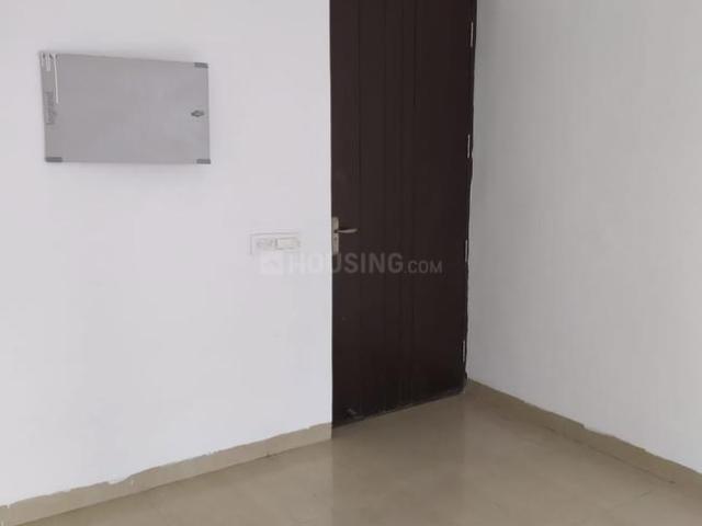 2 BHK Apartment in Sector 168 for rent Noida. The reference number is 20053076