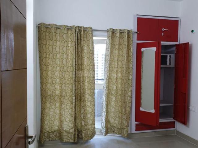 2 BHK Apartment in Sector 168 for rent Noida. The reference number is 20344119