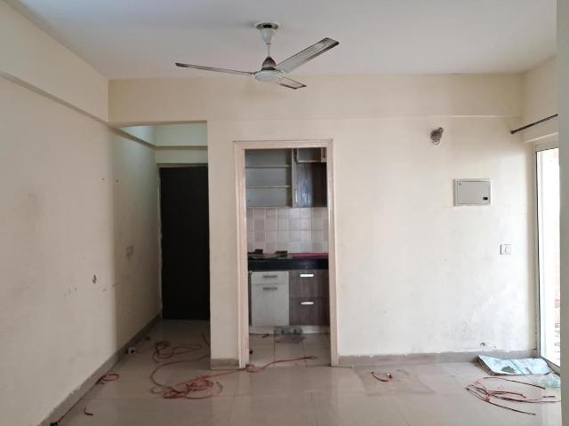 2 BHK Apartment in Sector 168 for rent Noida. The reference number is 20301271