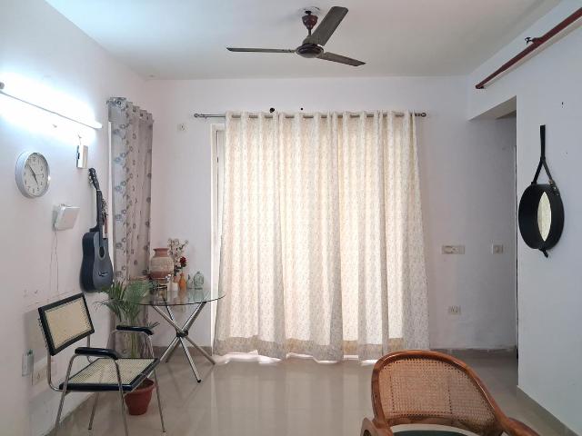 2 BHK Apartment in Sector 168 for rent Noida. The reference number is 20745751