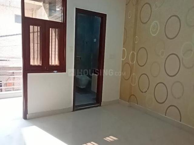 2 BHK Apartment in Sector 16B Dwarka for resale New Delhi. The reference number is 15981995