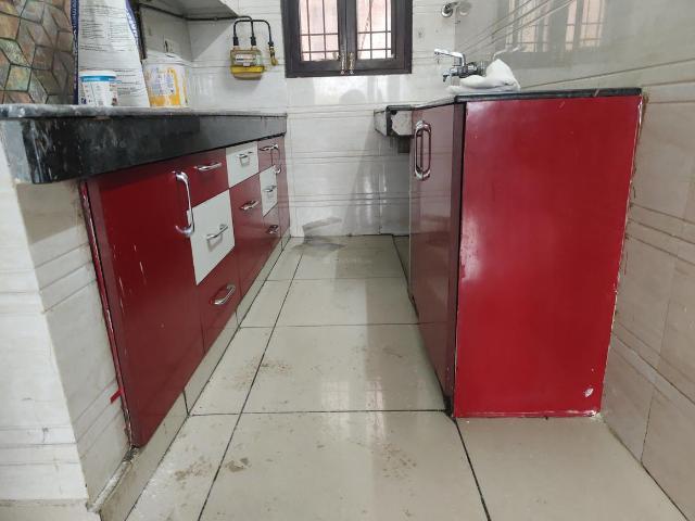 2 BHK Apartment in Sector 18 Dwarka for rent New Delhi. The reference number is 19338125