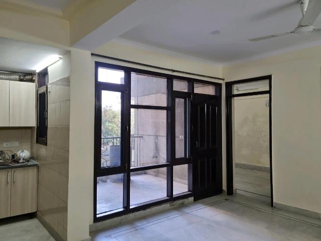 2 BHK Apartment in Sector 18 Dwarka for rent New Delhi. The reference number is 19339401