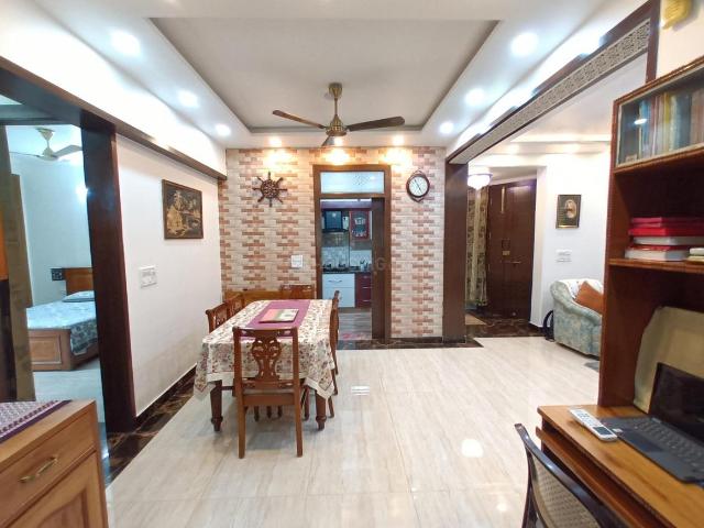 2 BHK Apartment in Sector 18 Dwarka for rent New Delhi. The reference number is 20402737