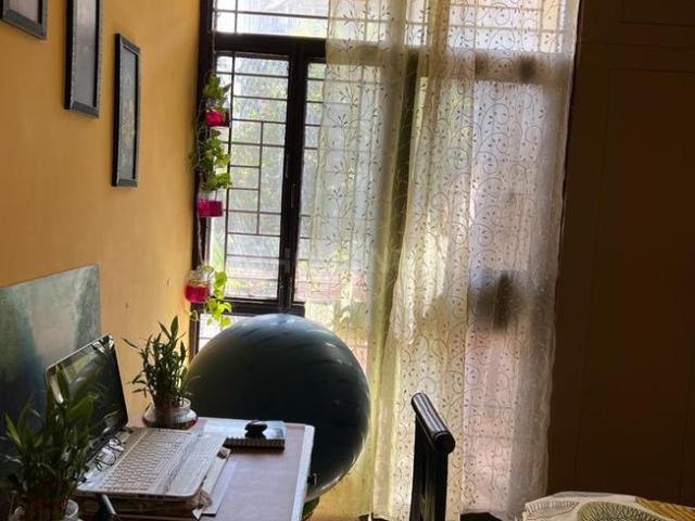 2 BHK Apartment in Sector 18 Dwarka for rent New Delhi. The reference number is 20510669