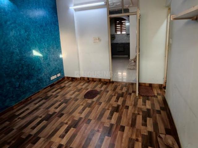 2 BHK Apartment in Sector 18 Dwarka for rent New Delhi. The reference number is 20141693