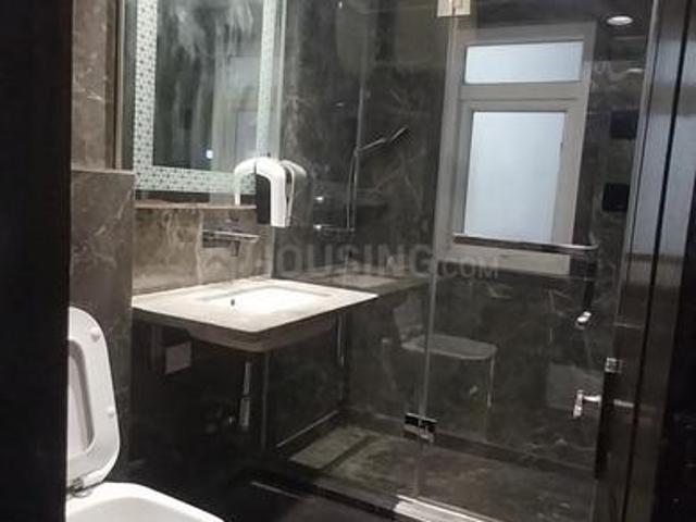 2 BHK Apartment in Sector 18 Dwarka for resale New Delhi. The reference number is 16581529