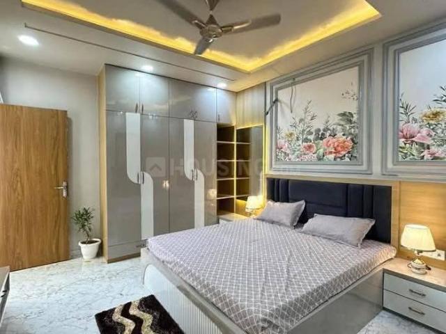 2 BHK Apartment in Sector 18 for rent Gurgaon. The reference number is 20540623