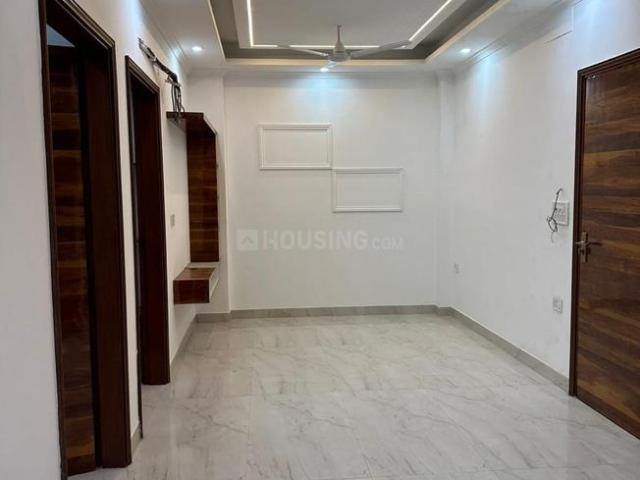 2 BHK Apartment in Sector 19 Dwarka for rent New Delhi. The reference number is 18405031