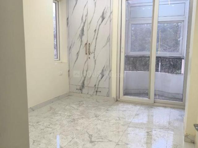 2 BHK Apartment in Sector 19 Dwarka for rent New Delhi. The reference number is 19584834