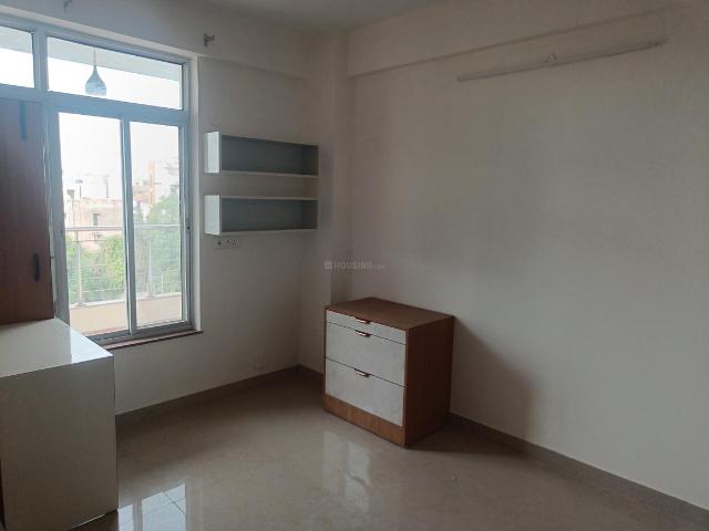 2 BHK Apartment in Sector 19 Dwarka for rent New Delhi. The reference number is 20732561