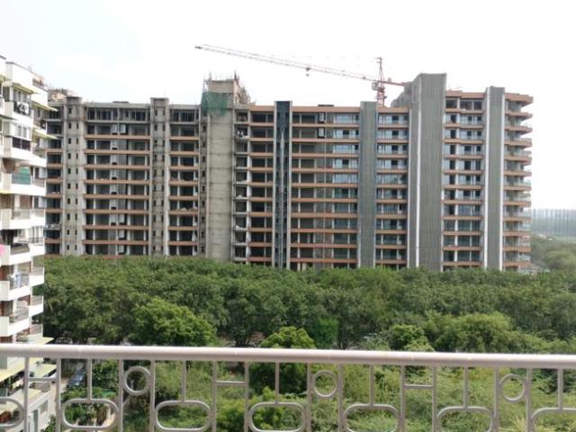 2 BHK Apartment in Sector 19 Dwarka for resale New Delhi. The reference number is 19522515