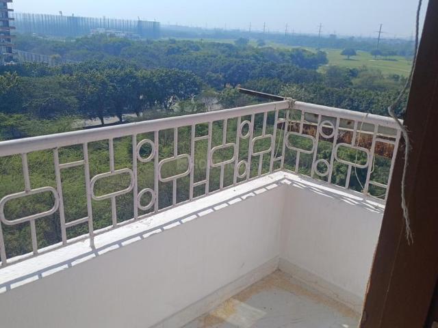 2 BHK Apartment in Sector 19 Dwarka for resale New Delhi. The reference number is 19522515