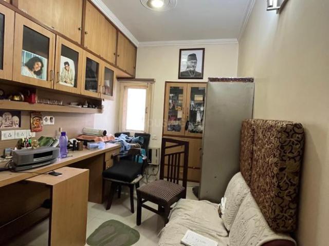 2 BHK Apartment in Sector 19 Dwarka for resale New Delhi. The reference number is 20485979