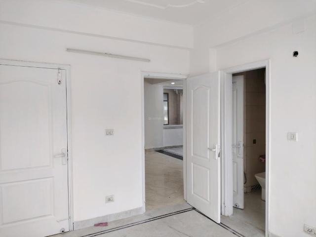 2 BHK Apartment in Sector 19 Dwarka for resale New Delhi. The reference number is 20879676