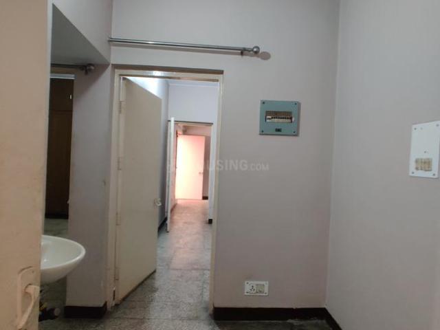2 BHK Apartment in Sector 19 Rohini for resale New Delhi. The reference number is 20689034