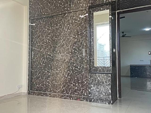 2 BHK Apartment in Sector 103 for rent Gurgaon. The reference number is 19639840
