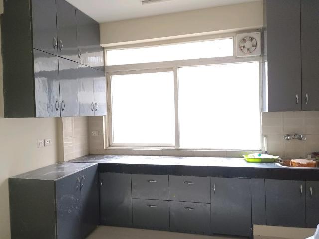 2 BHK Apartment in Sector 103 for resale Gurgaon. The reference number is 17748566