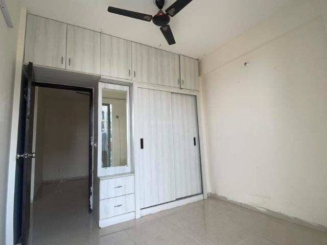 2 BHK Apartment in Sector 103 for resale Gurgaon. The reference number is 20819183