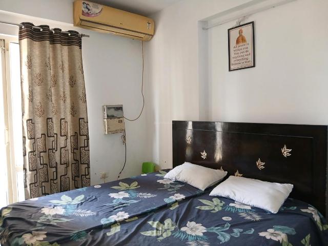 2 BHK Apartment in Sector 102 for rent Gurgaon. The reference number is 19978914
